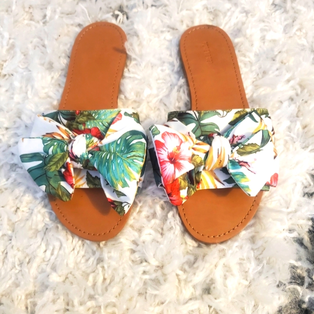 Forever 21 sandals